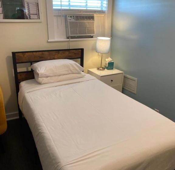 هتل Southernmost Inn Adult Exclusive