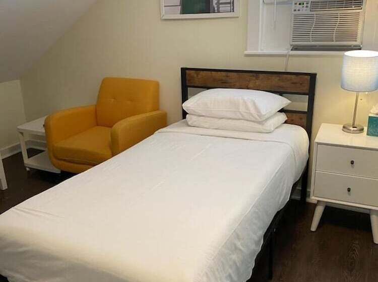 هتل Southernmost Inn Adult Exclusive