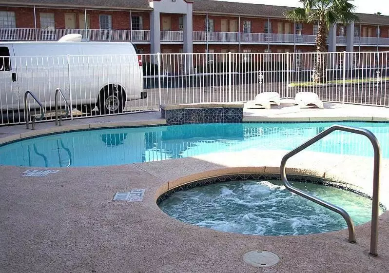 호텔 Value Inn & Suites  Harlingen