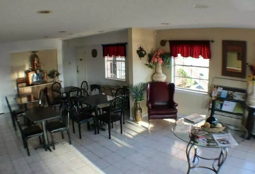 호텔 Value Inn & Suites  Harlingen