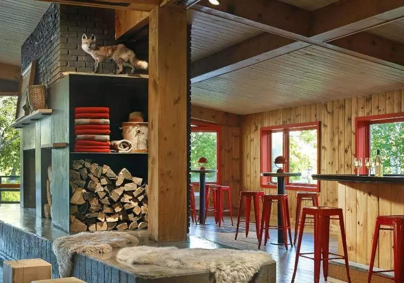 Lakehouse At High Peaks Resort