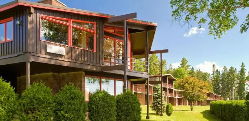Lakehouse At High Peaks Resort