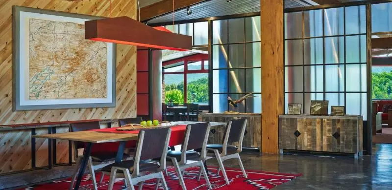 Lakehouse At High Peaks Resort