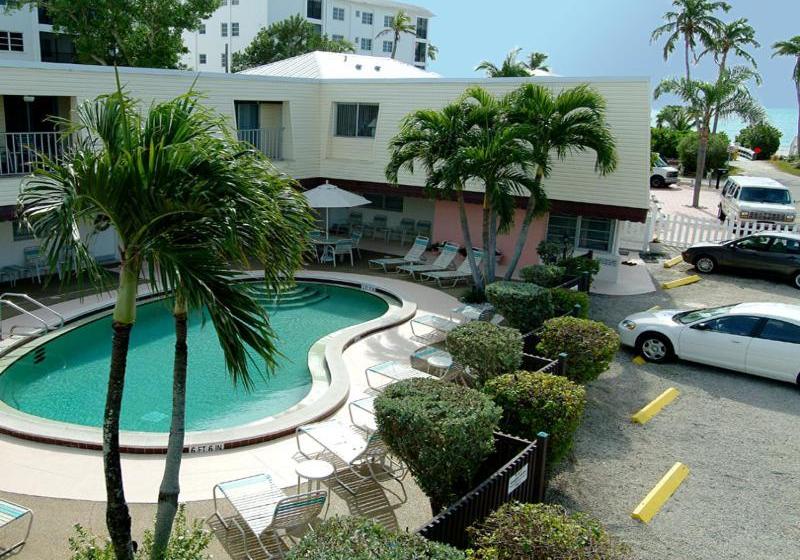 מוטל Beach Shell Inn