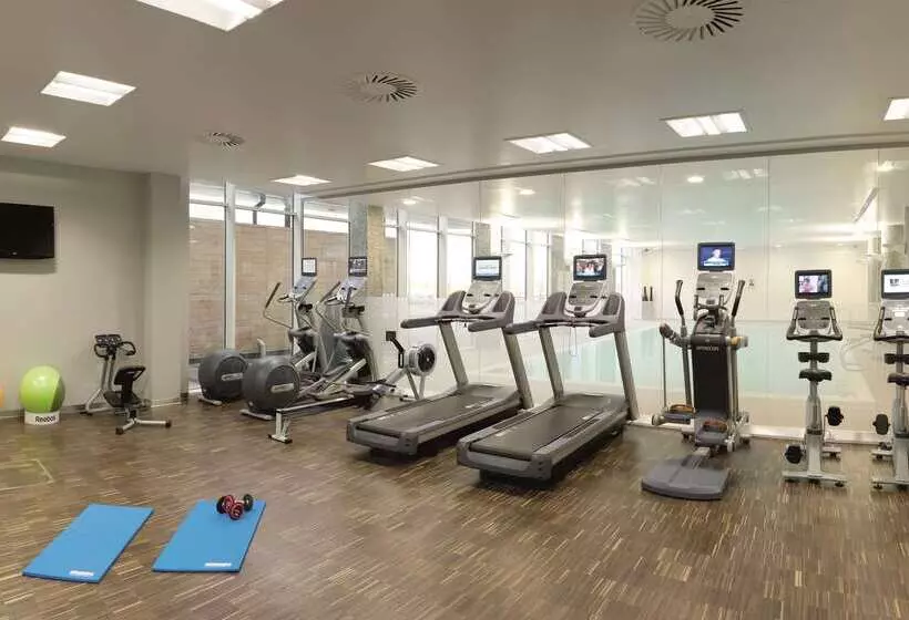 Radisson Blu Hotel East Midlands Airport