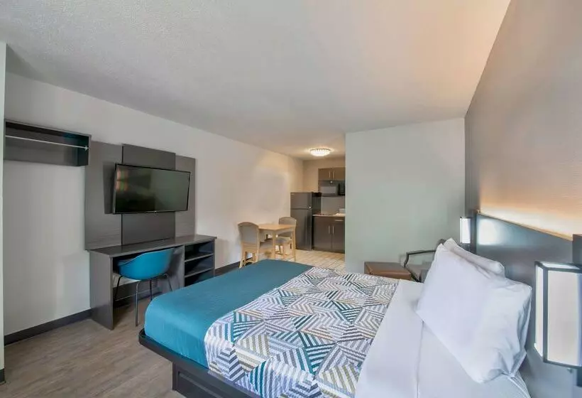 Studio 6pascagoula, Ms