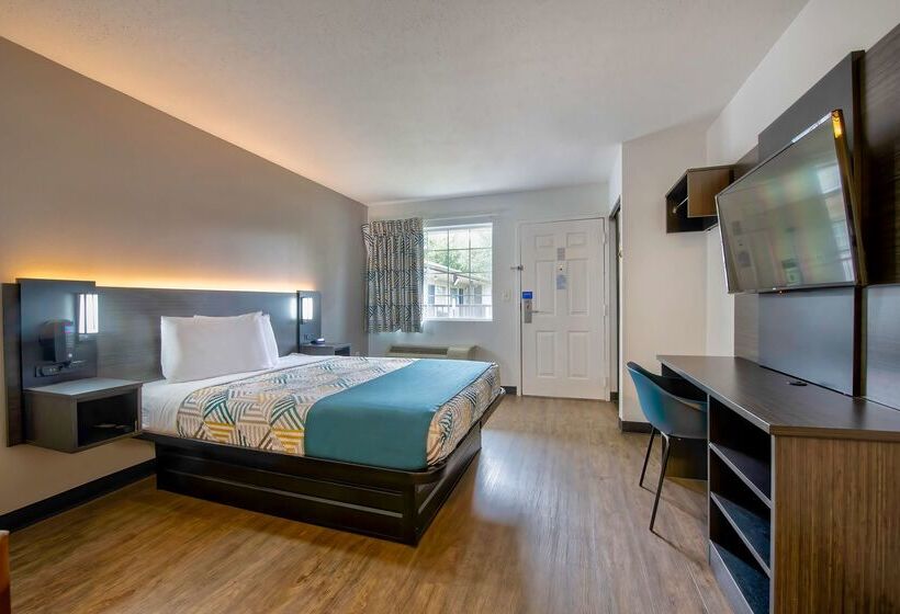 Studio 6pascagoula, Ms