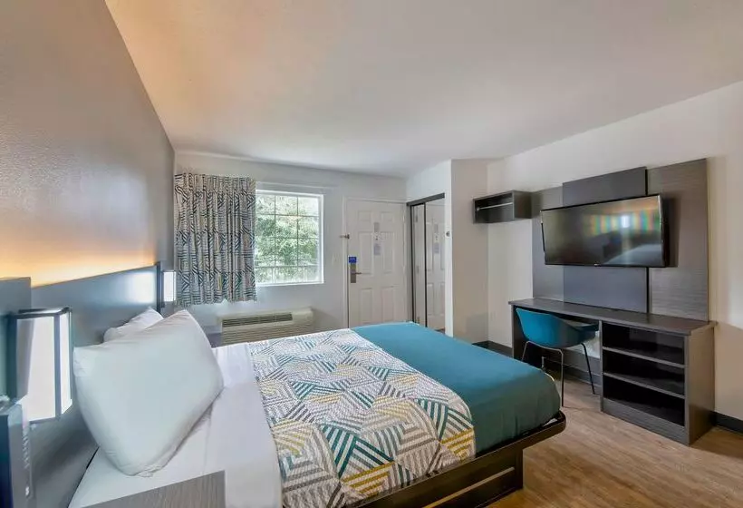 Studio 6pascagoula, Ms