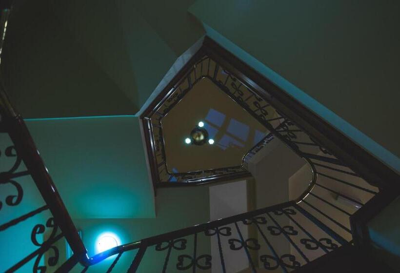 Apartments Esplanade