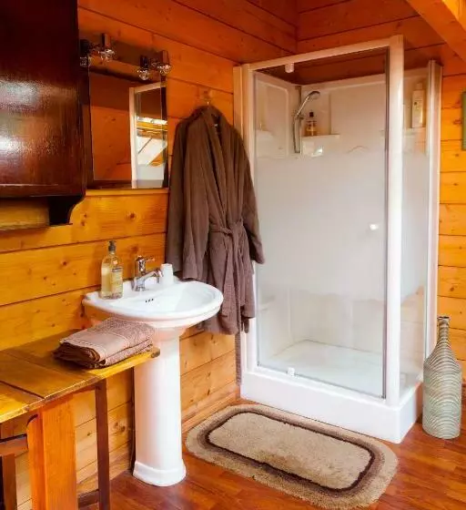 Aamiaismajoitus (B&B) Chambres D Hôtes Le Chalet