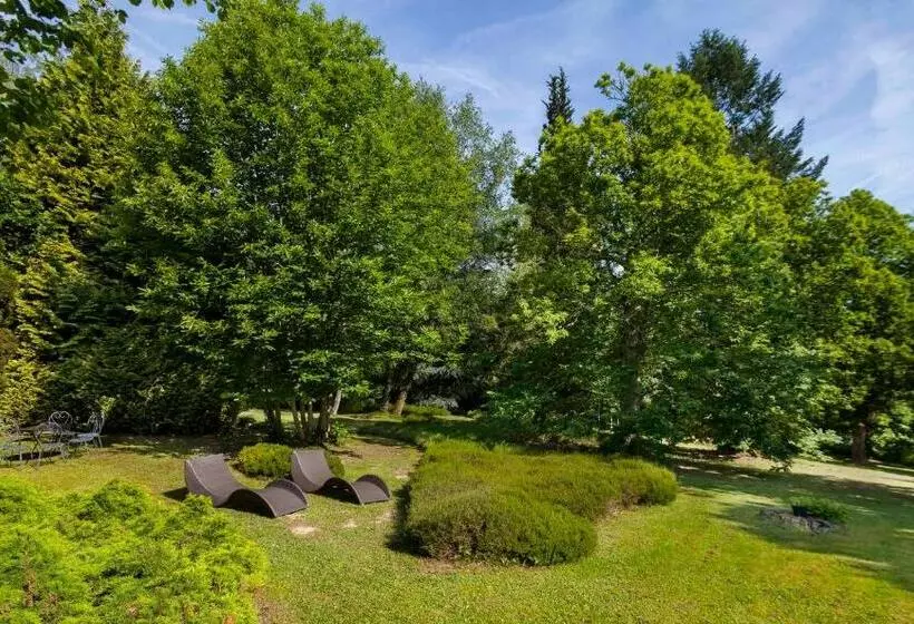 Aamiaismajoitus (B&B) Chambres D Hôtes Le Chalet