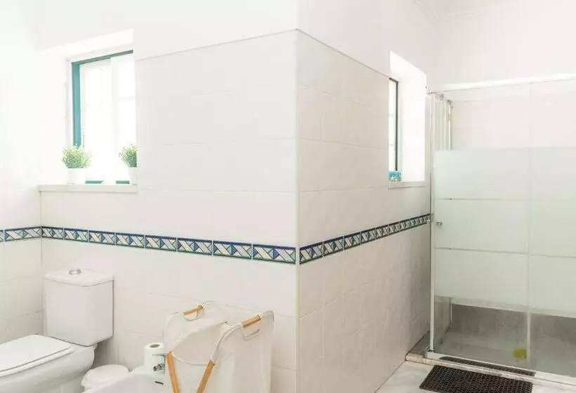 Aamiaismajoitus (B&B) Surf Yoga Ericeira Guest House