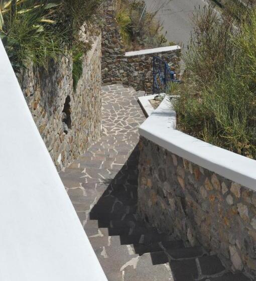 تختخواب و صبحانه Villa Flavia   Adults Only