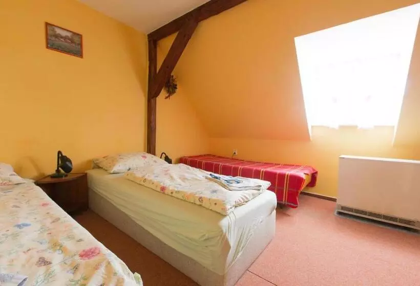 Majatalo čapkův Statek