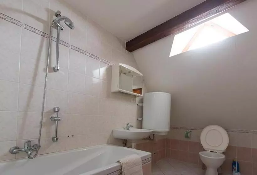 Majatalo čapkův Statek