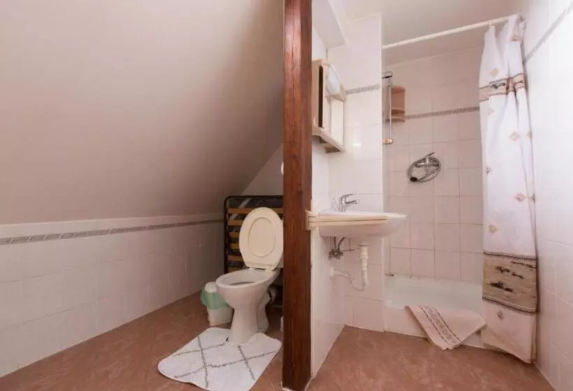 Majatalo čapkův Statek