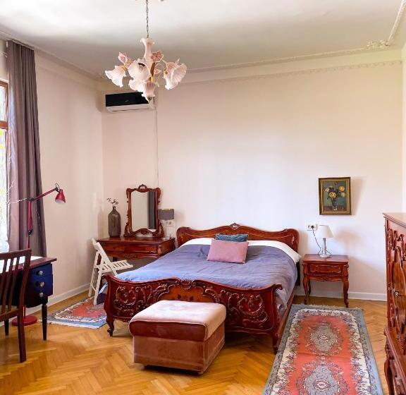 پانسیون Samno Guest House