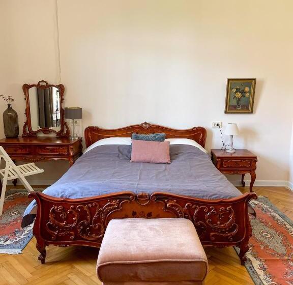 پانسیون Samno Guest House