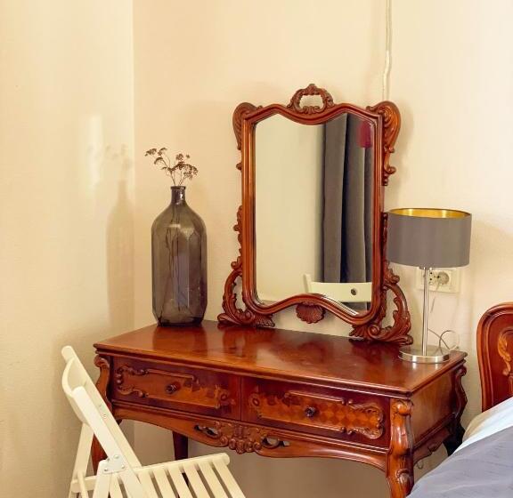 پانسیون Samno Guest House