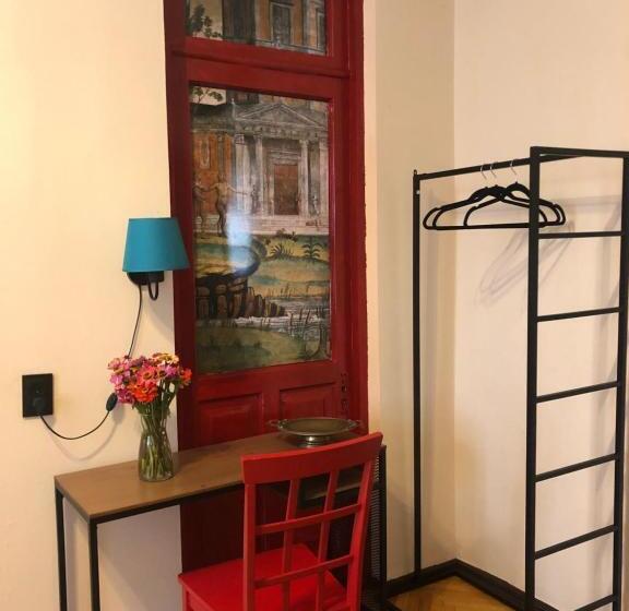 پانسیون Samno Guest House