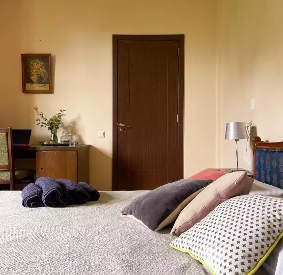 پانسیون Samno Guest House