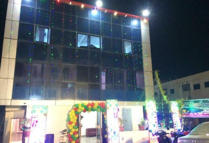 هتل Maurya Vihar Bodhgaya