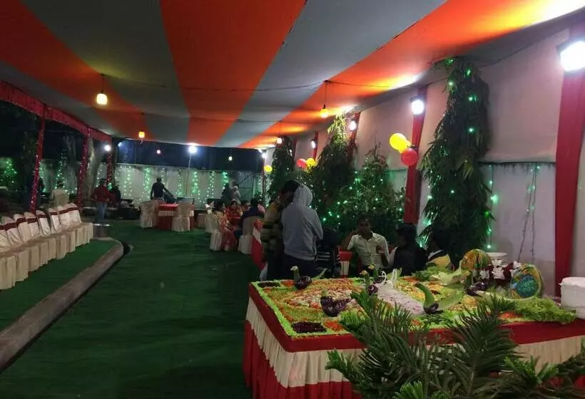 ホテル Maurya Vihar Bodhgaya