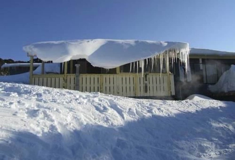 בית מלון כפרי Ski Club Of East Gippsland
