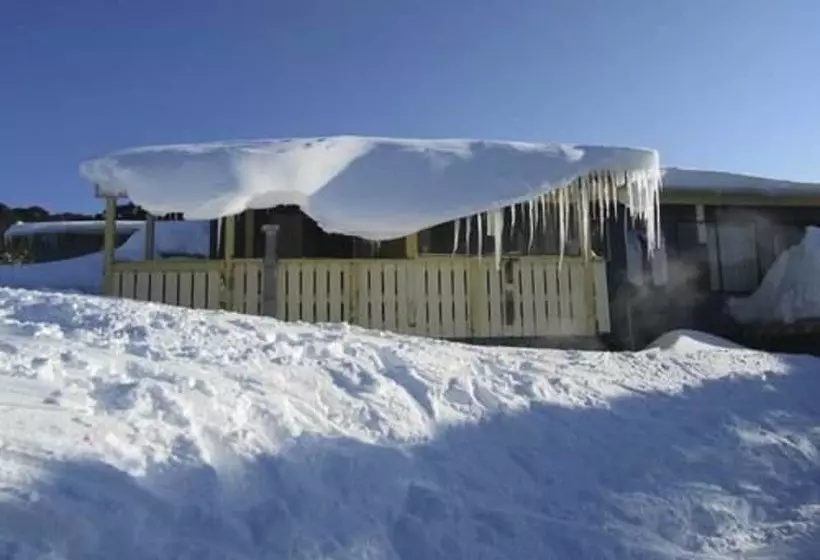 Hotelli Ski Club Of East Gippsland