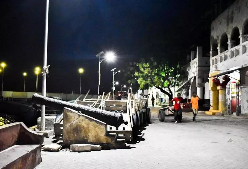 پانسیون Amu House