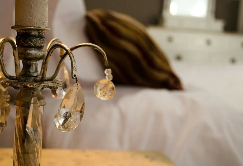 Ah Lo Carmelo Hostel Boutique