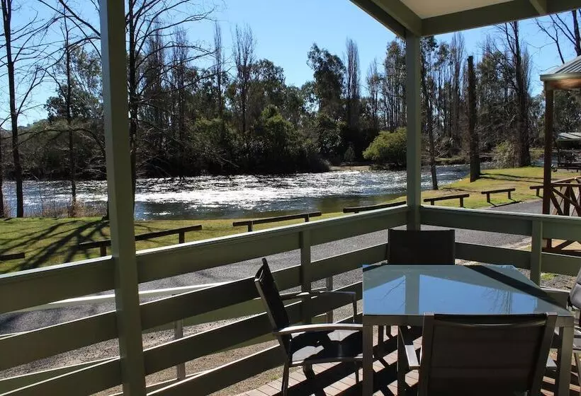 ホテル Riverglade Caravan Park