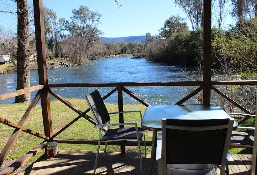 ホテル Riverglade Caravan Park