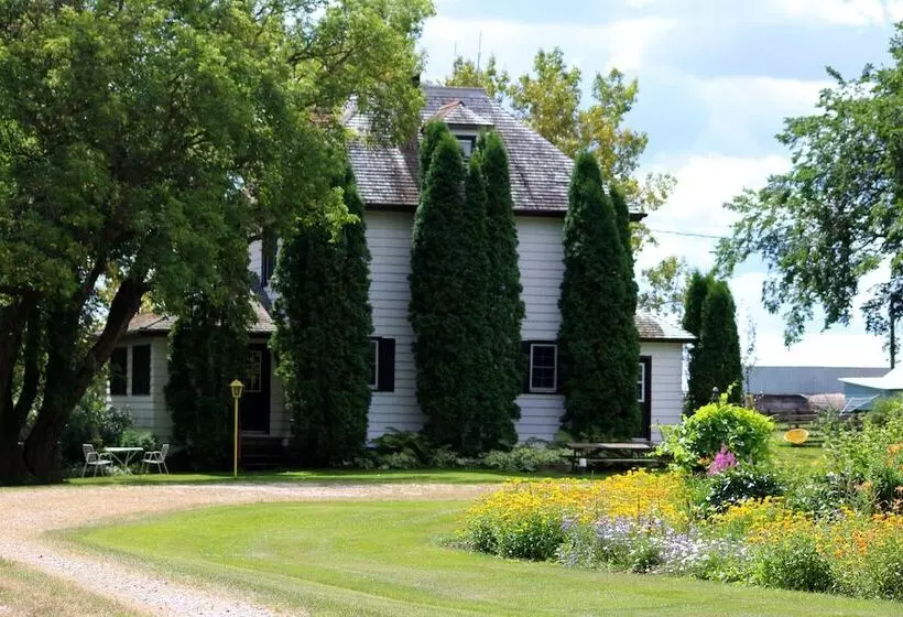 Fairmount Bed & Breakfast