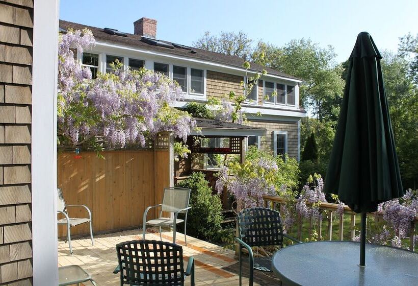 بنسيون Chatham Guest Rooms