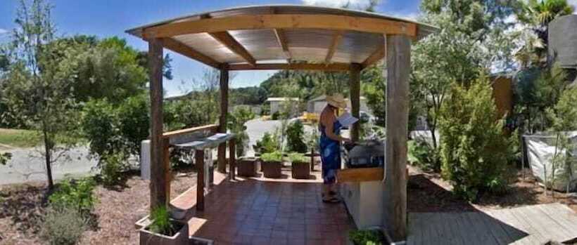 منتجع Pohara Beach Top 10 Holiday Park