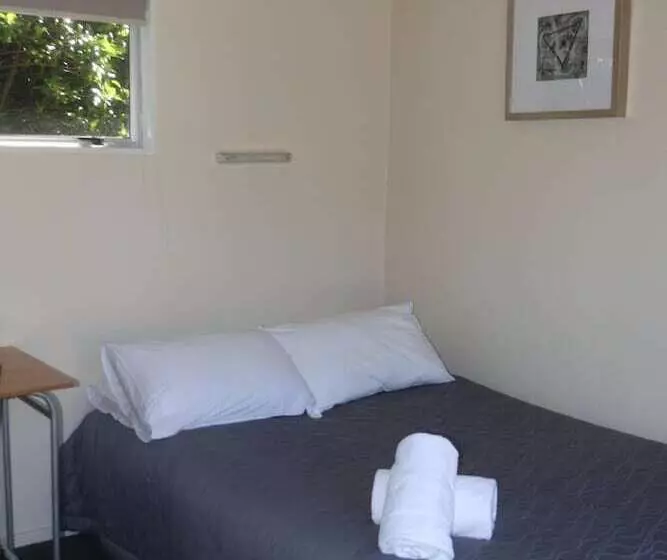 Lomakeskus Pohara Beach Top 10 Holiday Park