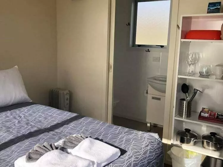 Lomakeskus Pohara Beach Top 10 Holiday Park