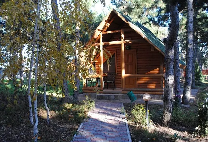 هتل Kompleks Otdykha Elki Palki