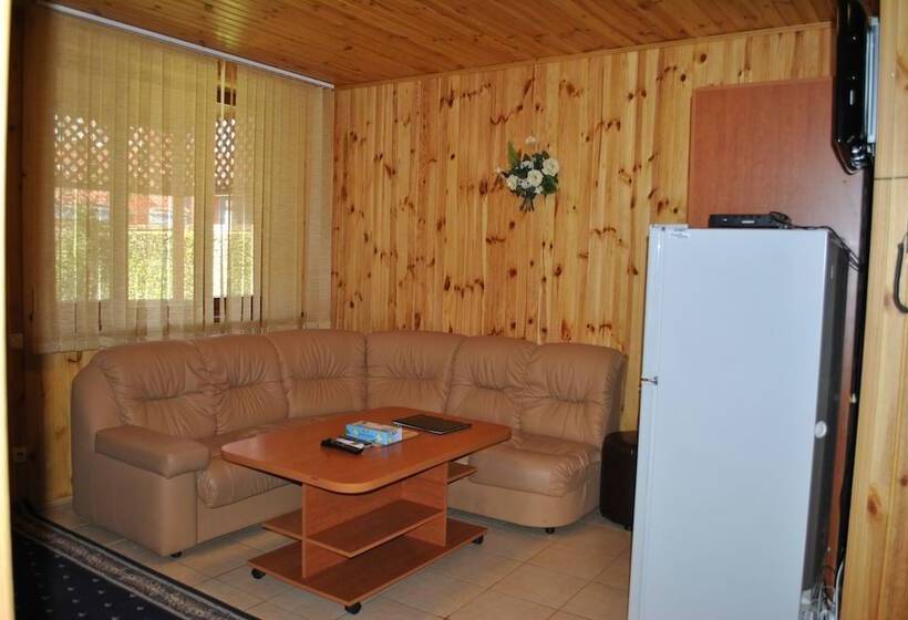 Szálloda Kompleks Otdykha Elki Palki