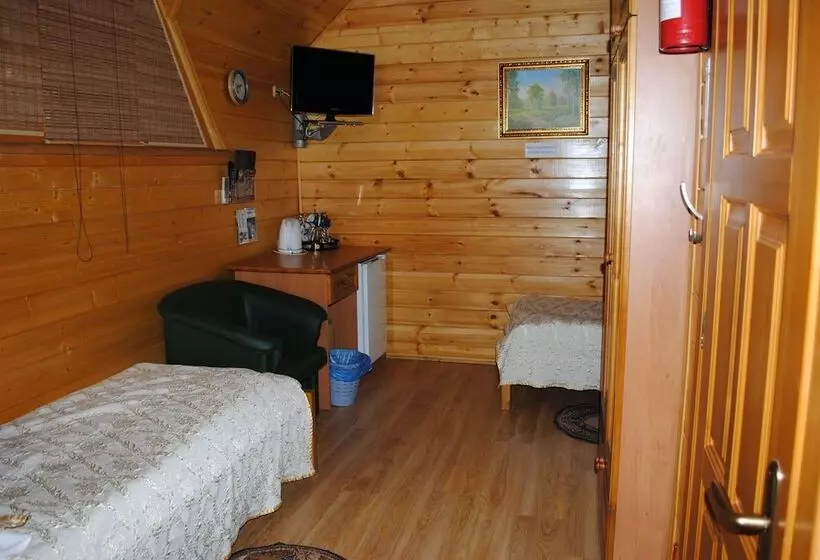 هتل Kompleks Otdykha Elki Palki