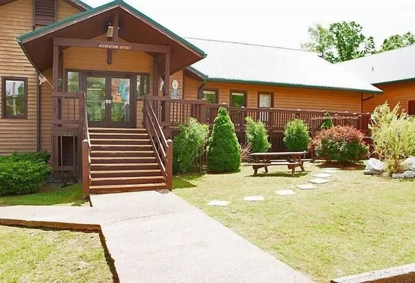 Hotelli Natchez Trace Rv Campground