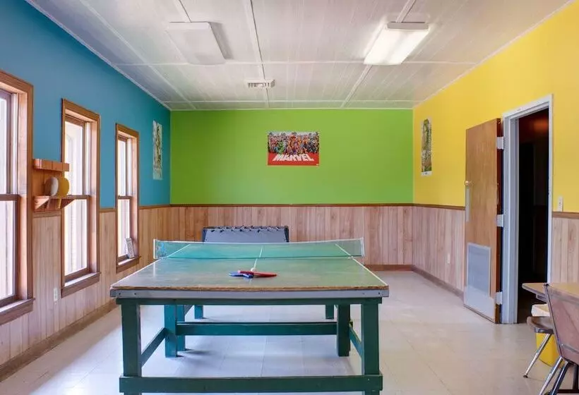 Hotelli Natchez Trace Rv Campground