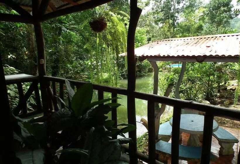 هتل Valle Azul