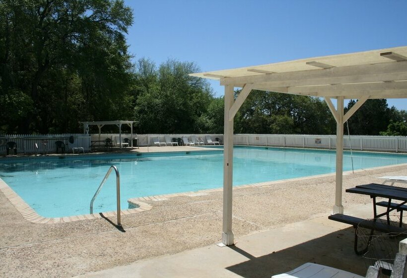 Medina Lake Rv Campground