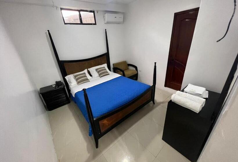 פנסיון Flightless Cormorant