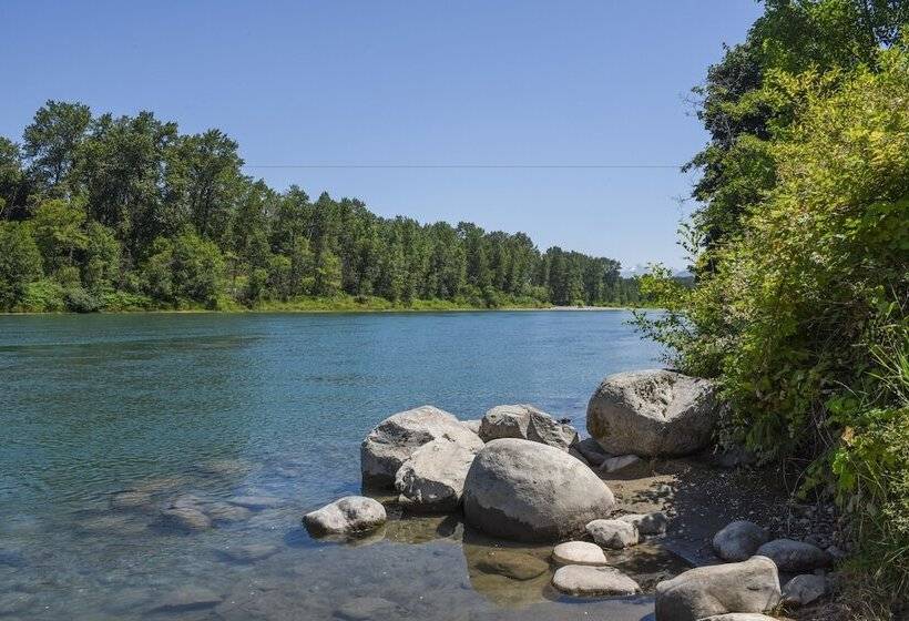 Thunderbird Rv & Camping Resort