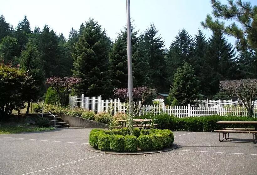 Thunderbird Rv & Camping Resort