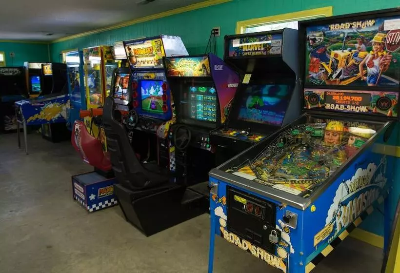 Twin Lakes Rv & Camping Resort