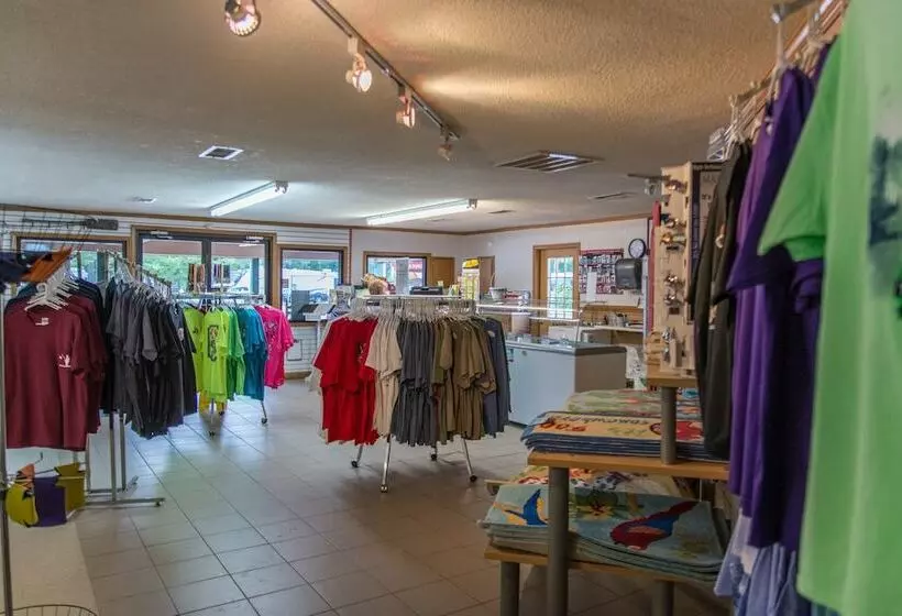 Twin Lakes Rv & Camping Resort